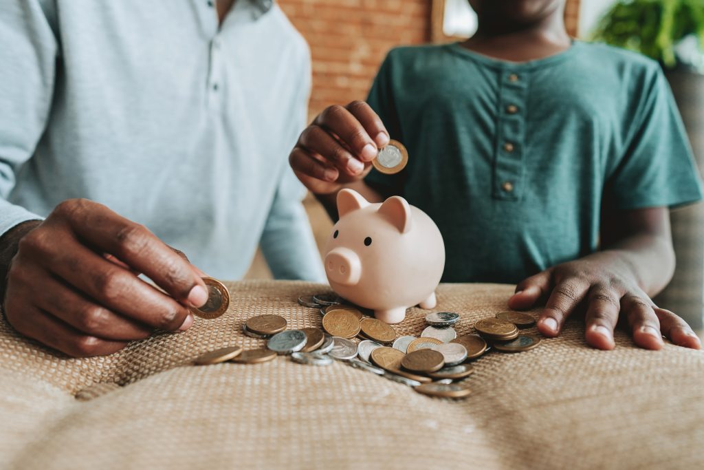 Como organizar suas finanças depois das férias: guia com 4 passos práticos