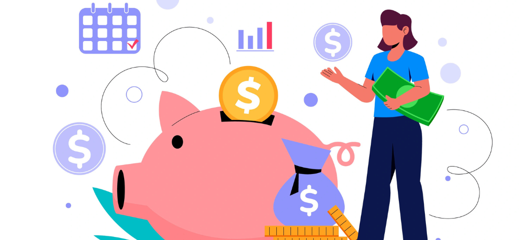 Mulher ao lado de um cofrinho de porco gigante com moedas e notas, ilustrando conceitos de economia e finanças.