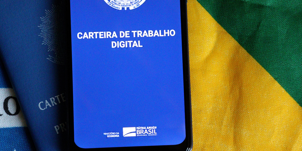 Carteira de trabalho digital: o que é, como tirar e usar?